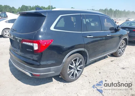 2019 Honda Pilot Touring z USA, uszkodzony, nr VIN 5FNYF5H6XKB042963